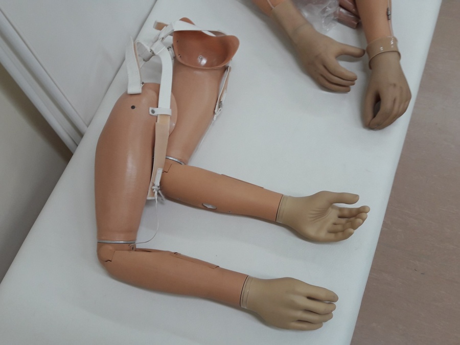 Kosmetische und ästhetische Exoprothese